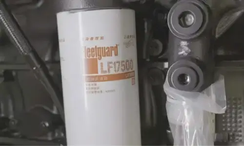Fleetguard LF17500 00MX Oil Filter